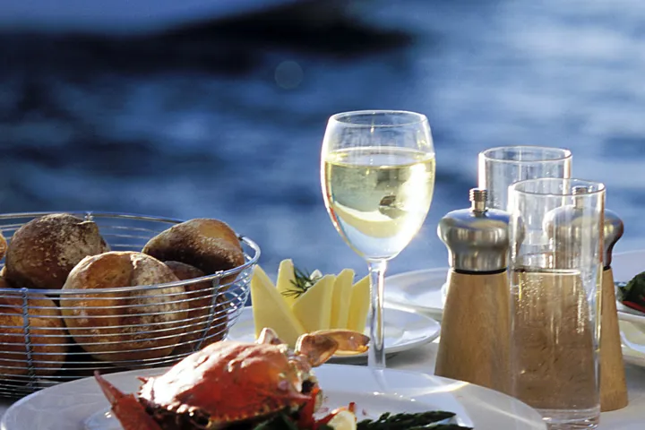Best Outdoor Dining in Edgartown